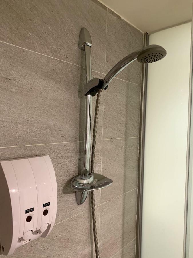 De Reve Express Hotel Kota Chiayi Bagian luar foto